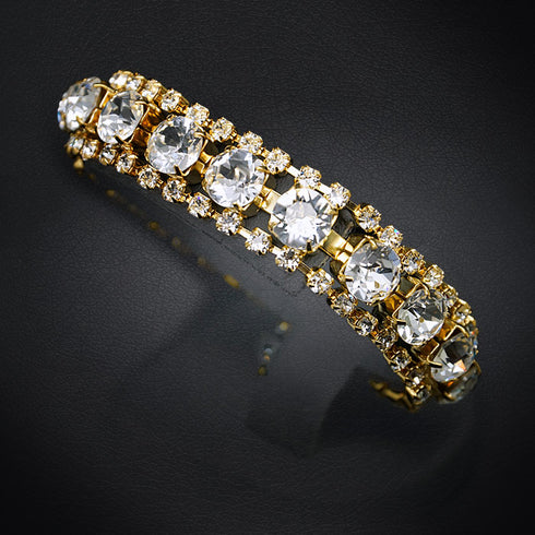 Aproce "Kristāla Važas" ar Swarovski™ kristāliem