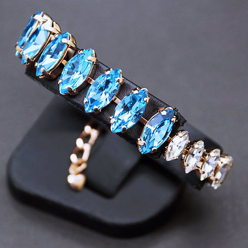 Aproce "Ornella (Aquamarine Blue)" ar Swarovski™ kristāliem