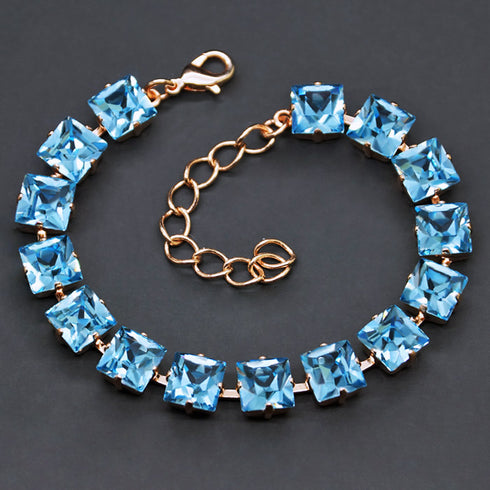 Aproce "Princese (Aquamarine Blue)" ar Swarovski™ kristāliem