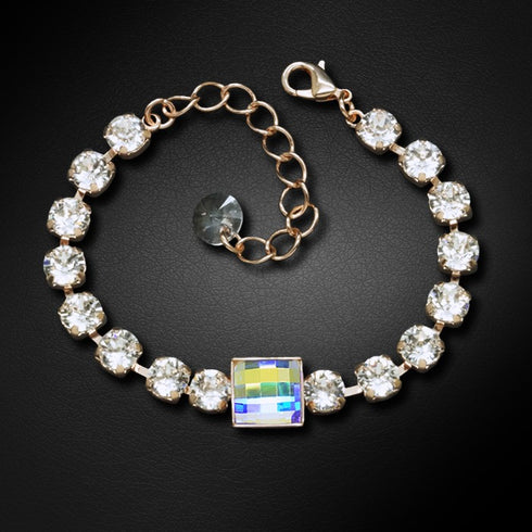 Aproce "Karmēna (Aurore Boreale)" ar Swarovski™ kristāliem