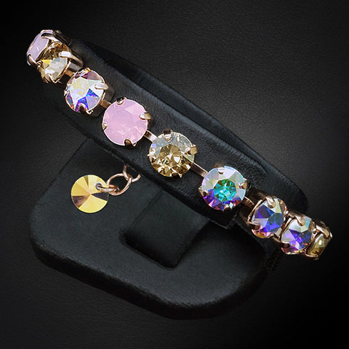 Aproce "Klasika II (Aurore Boreale / Rose Water Opal / Golden Shadow)" ar Swarovski™ kristāliem