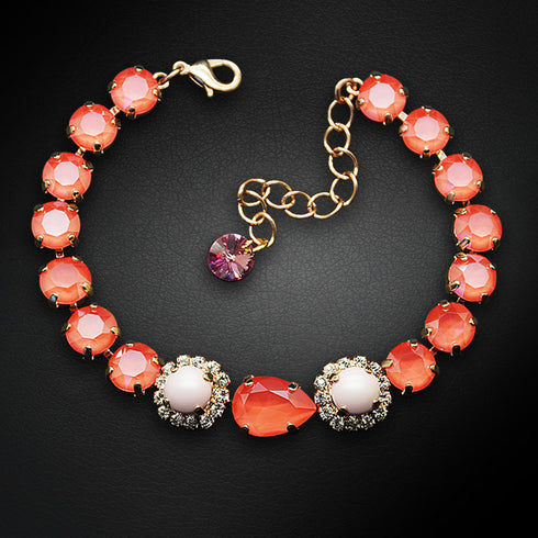 Aproce "Kristāla Lāse III (Light Coral)" ar Swarovski™ kristāliem