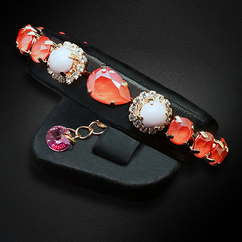 Aproce "Kristāla Lāse III (Light Coral)" ar Swarovski™ kristāliem