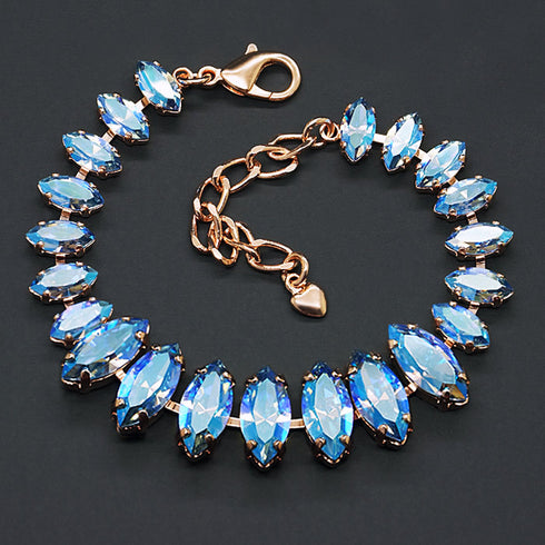 Aproce "Ornella (Light Sapphire Shimmer)" ar Swarovski™ kristāliem