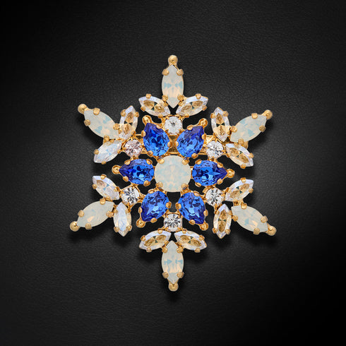 Broša "Sniegpārsla (White Opal / Moonlight / Sapphire)" ar Swarovski™ kristāliem