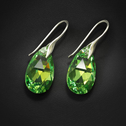 Sudraba auskari "Baroka (Perdiot AB)" ar Swarovski™ kristāliem