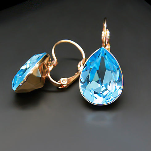 Auskari "Kristāla Lāse II (Aquamarine Blue)" ar Swarovski™ kristāliem