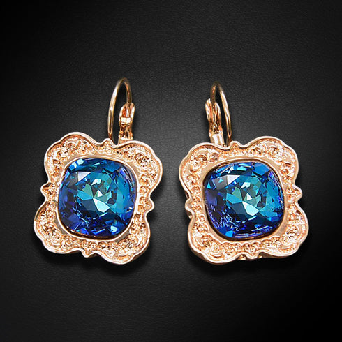 Auskarai "Nostalģija (Bermuda Blue)" su Swarovski™ kristalais