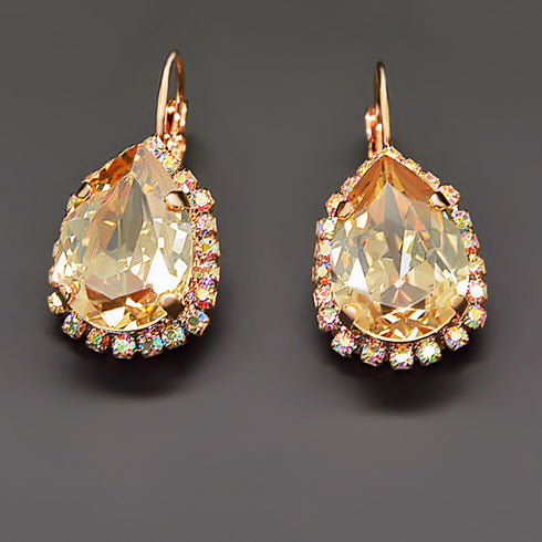 Auskari "Debesu Piliens III (Golden Shadow)" ar Swarovski™ kristāliem