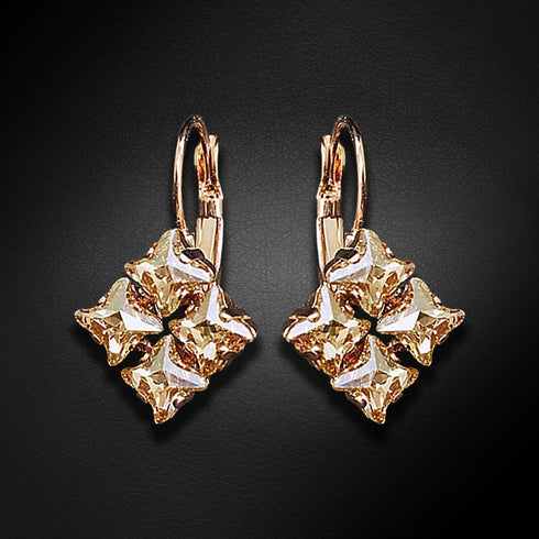 Auskari "Kristāla Viesuļvētra (Golden Shadow)" ar Swarovski™ kristāliem