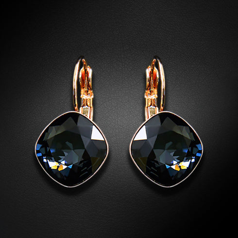 Auskari "Apžilbinošs Mirdzums IV (Graphite)" ar Swarovski™ kristāliem