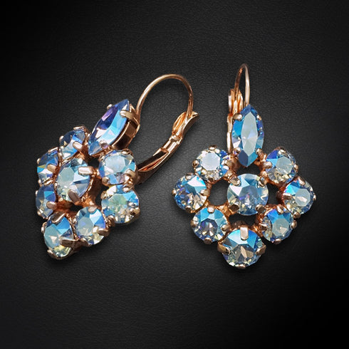 Auskari "Greznība (Light Sapphire Shimmer)" ar Swarovski™ kristāliem