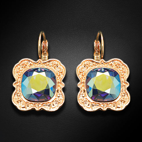 Auskari "Nostalģija (Pacific Opal AB)" ar Swarovski™ kristāliem