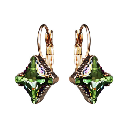 Auskari "Bizantijas Krusts (Peridot Scarabaeus Green)" ar Swarovski™ kristāliem