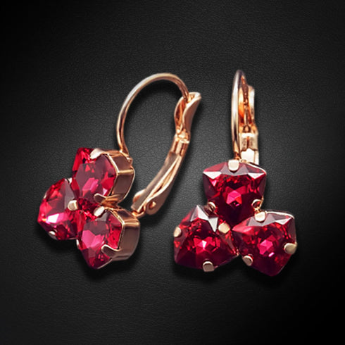 Auskari "Bermudu Trīsstūris III (Scarlet)" ar Swarovski™ kristāliem