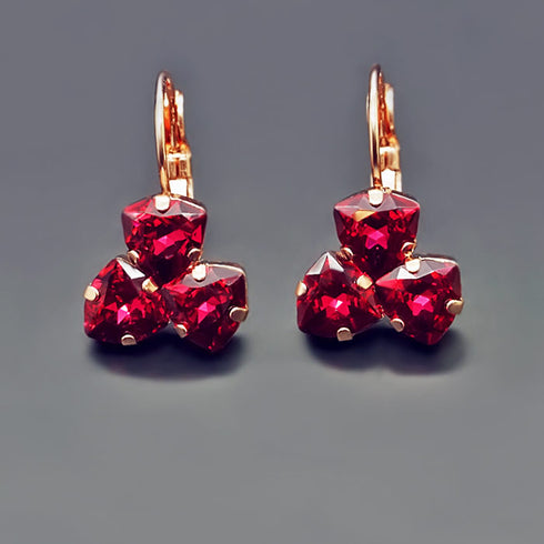 Auskarai "Bermuda Triangle III (Scarlet)" su Swarovski™ kristalais