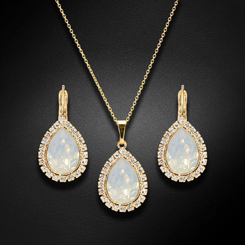 Komplekts "Debesu Piliens (White Opal)" ar Swarovski™ kristāliem