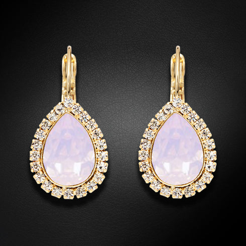 Komplekts "Debesu Piliens (Rose Water Opal)" ar Swarovski™ kristāliem