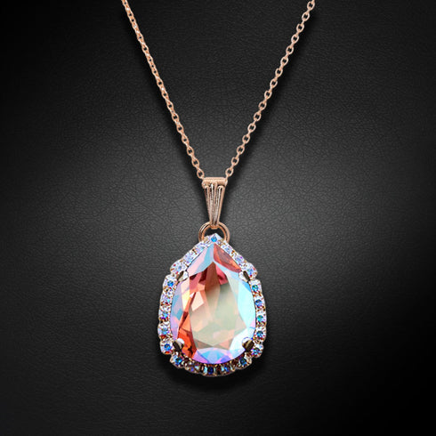 Kulons "Debesu Piliens III (Rose Peach Shimmer)" ar Swarovski™ kristāliem