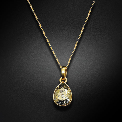Kulons "Kristāla Lāse (Gold Patina)" ar Swarovski™ kristāliem
