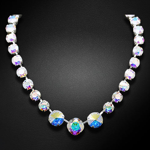 Necklace "Dazzling Glow II (Aurora Borealis)" with Swarovski™ crystals