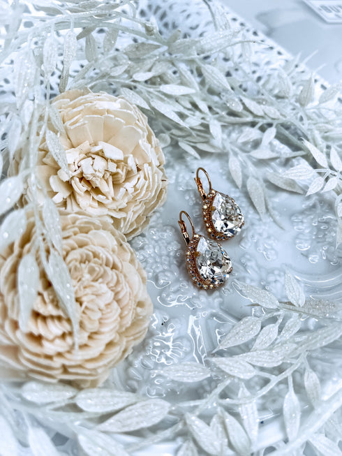 Auskari "Spīdošā lāse"