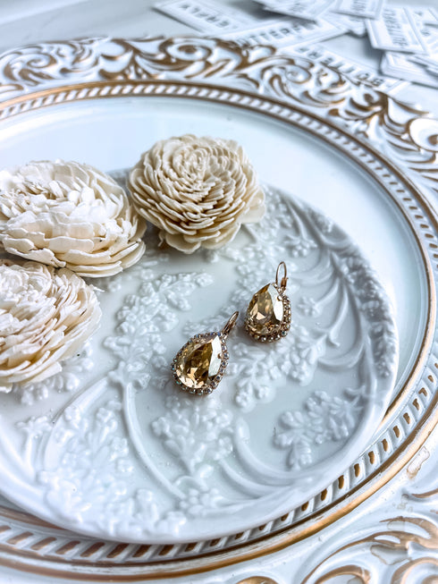 Auskari "Spīdošā lāse"