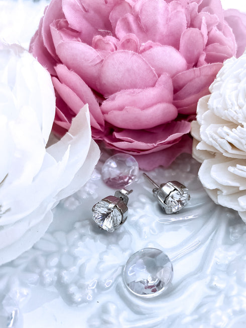 Mazie nagliņauskari "Kvadrāts"