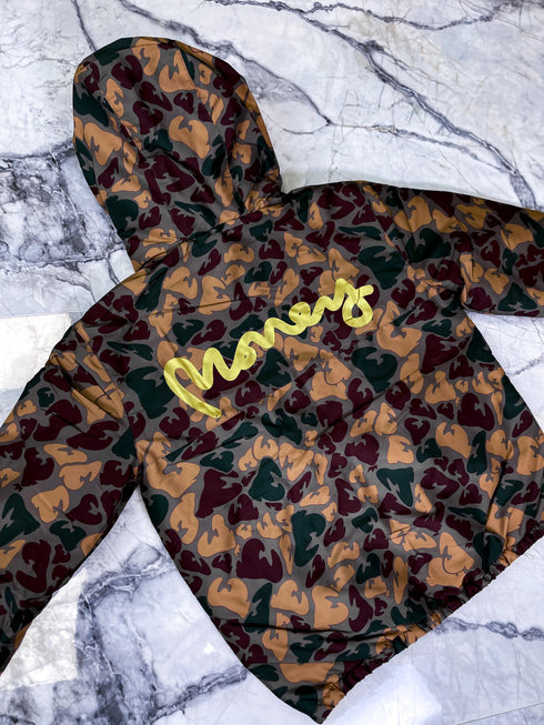 Money, raiba, brūnu toņu virsjaka (vecums: 15 g)