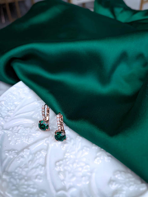 Auskari "Kristālu vienkāršība"