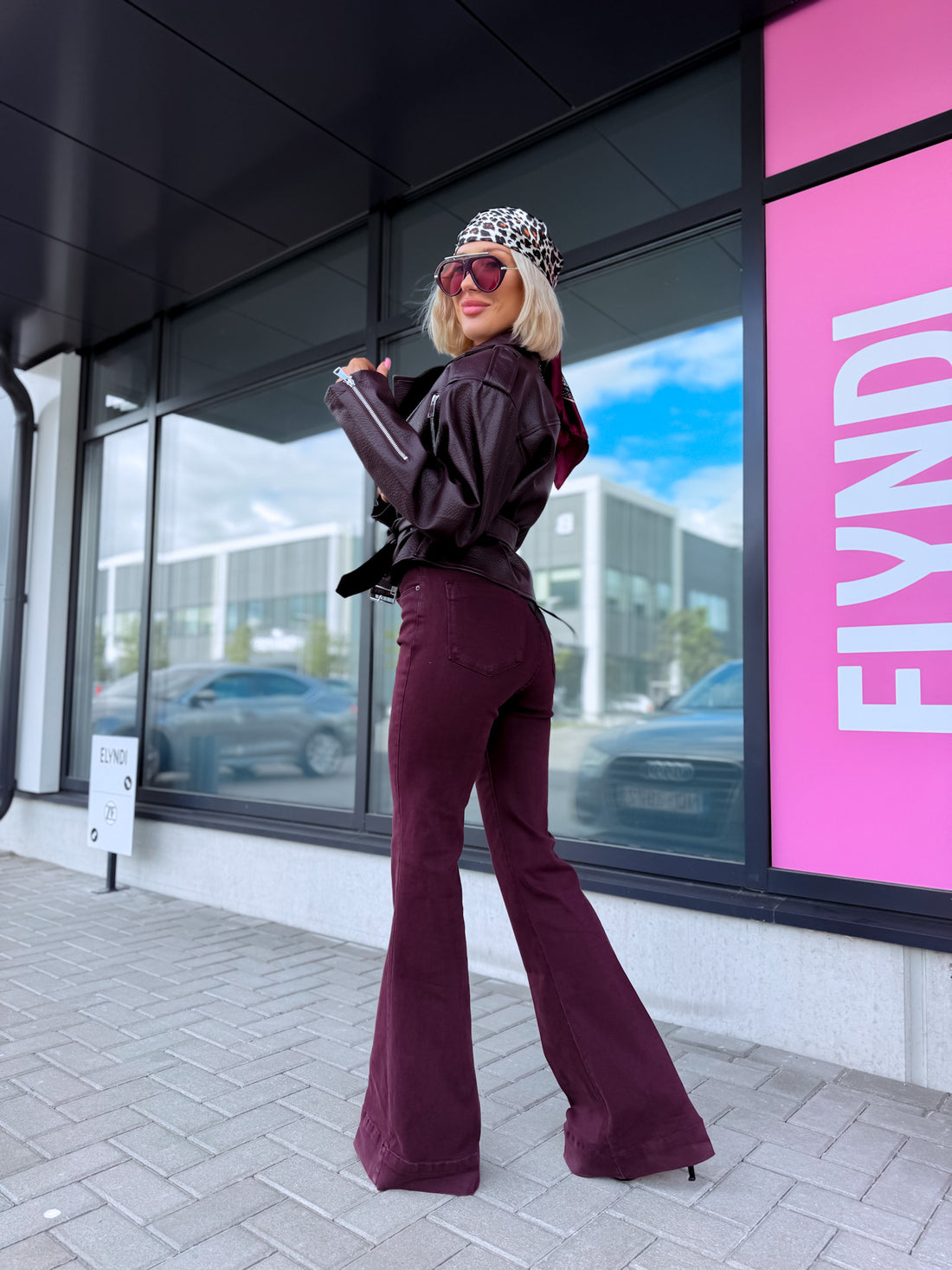 FLARED džinsa bikses "PURE BORDO" S009-132 PRE-ORDER
