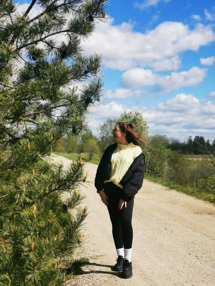 ELYNDI klientes atsauksme: ELYNDI mohēras džemperis - dzeltens