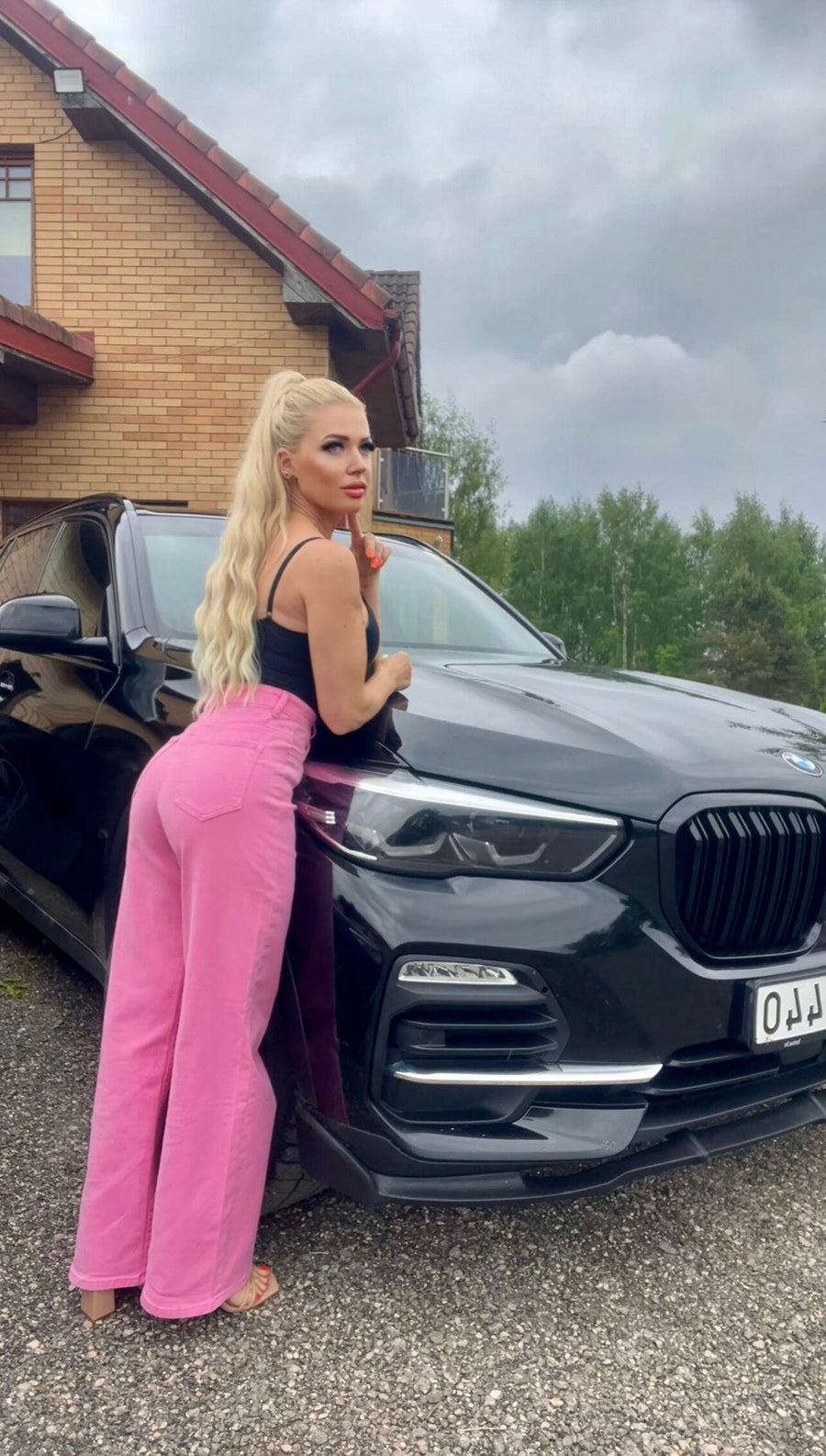 ELYNDI klientes atsauksme: ROZĀ, WIDE LEG džinsa bikses "KRĀSAS EFEKTS" DJ-2405