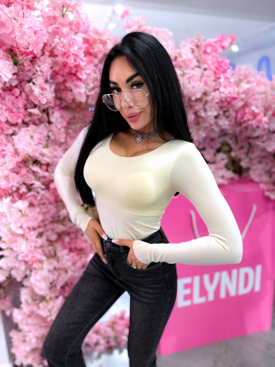 Bezvīļu tops "SKIN EFFECT" 5539 - GAIŠI BĒŠS PRE-ORDER