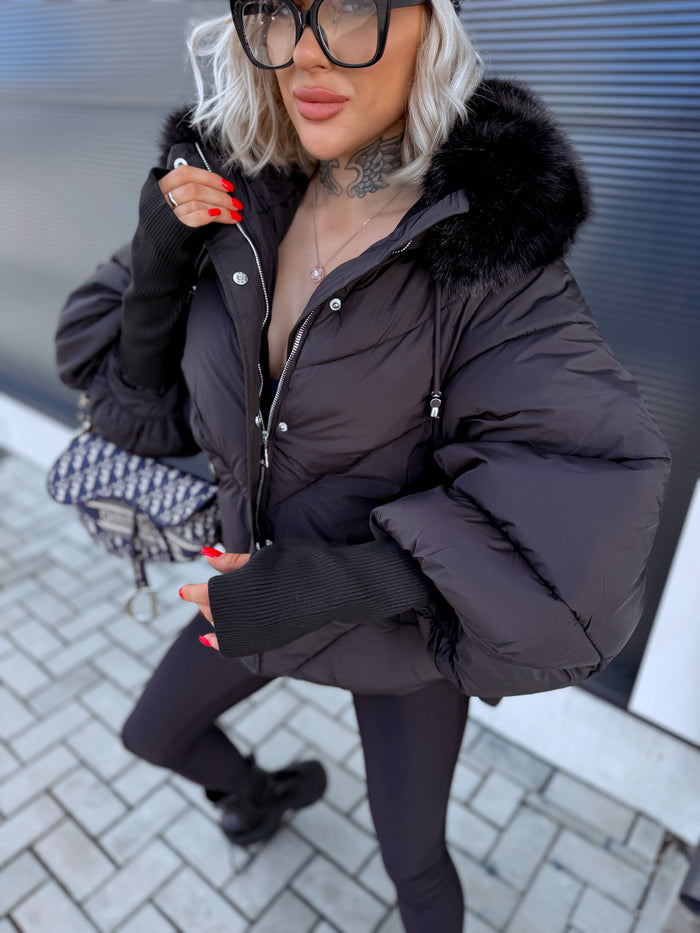 Striukė "THOUGHTS TR8995" - JUODA