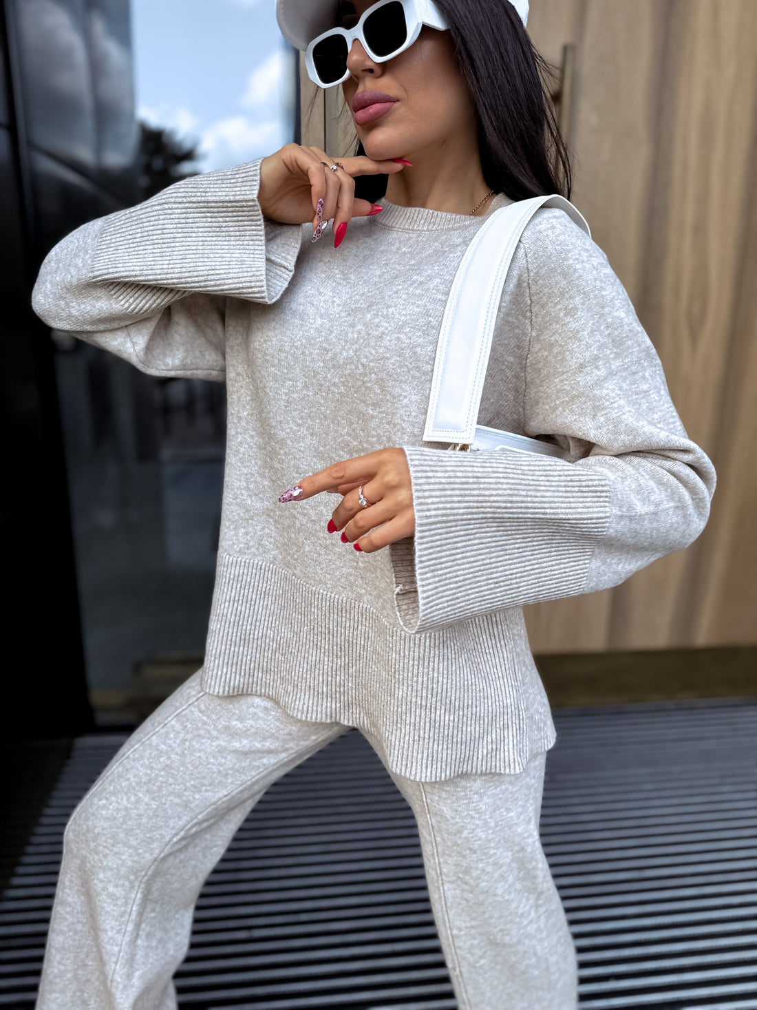 Knitted set "SMOOTH LINES E5388" - LIGHT BEIGE 