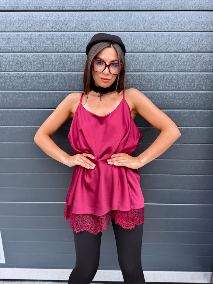 Lielizmēra topas "DREAMY LACE" 7929 - BORDO