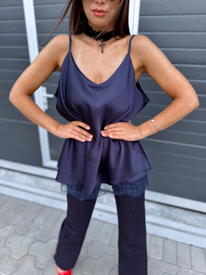 Lielizmēra topas "DREAMY LACE" 7929 - TAMSIAI MĖLYNA