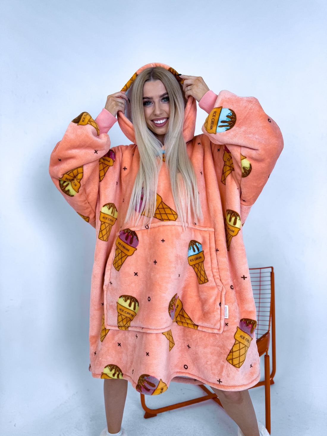 ELYNDI light blanket sweater "ICE CREAM"