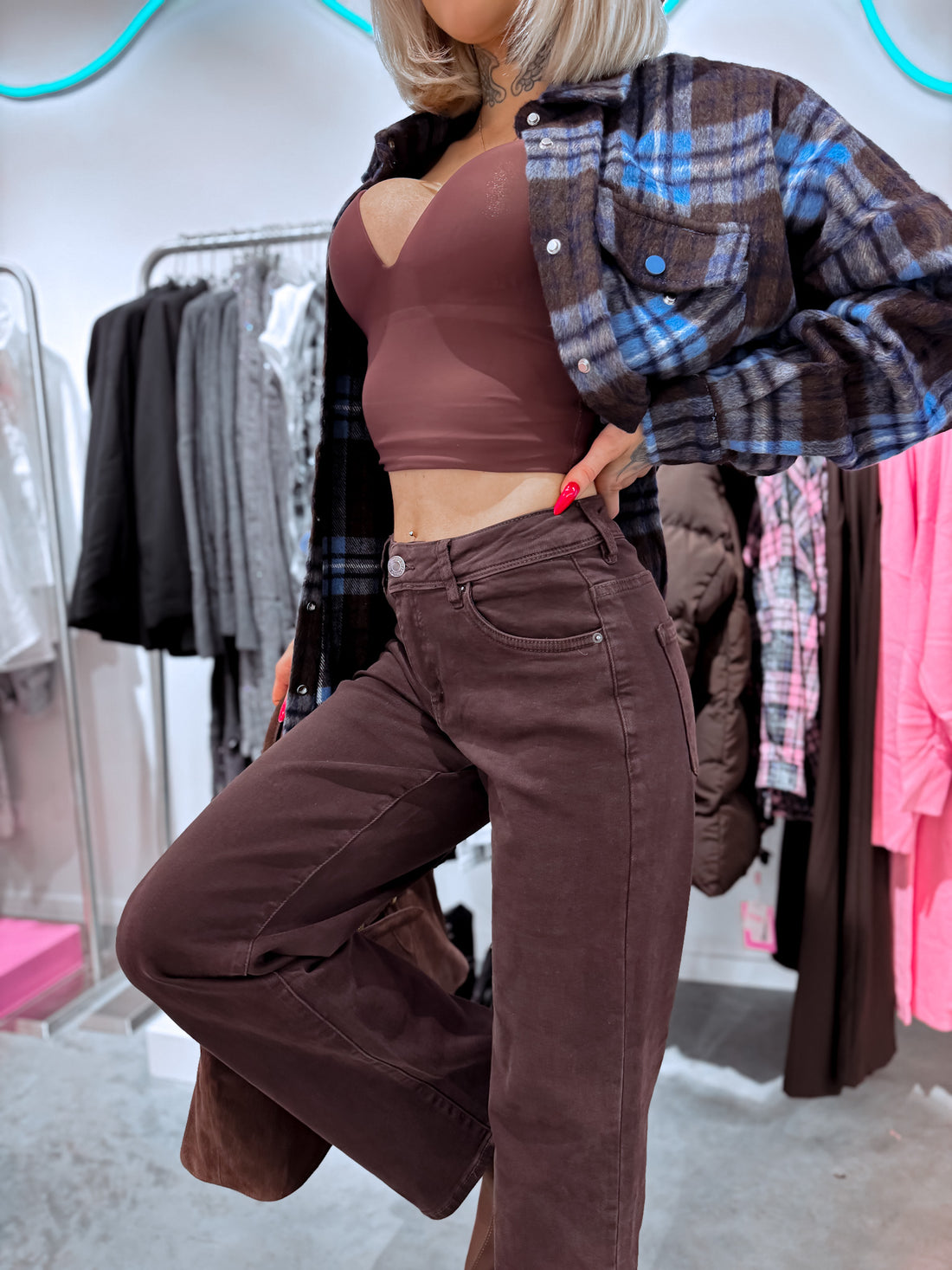 Jeans "STRAIGHT FIT" XJ548 – CHOCO