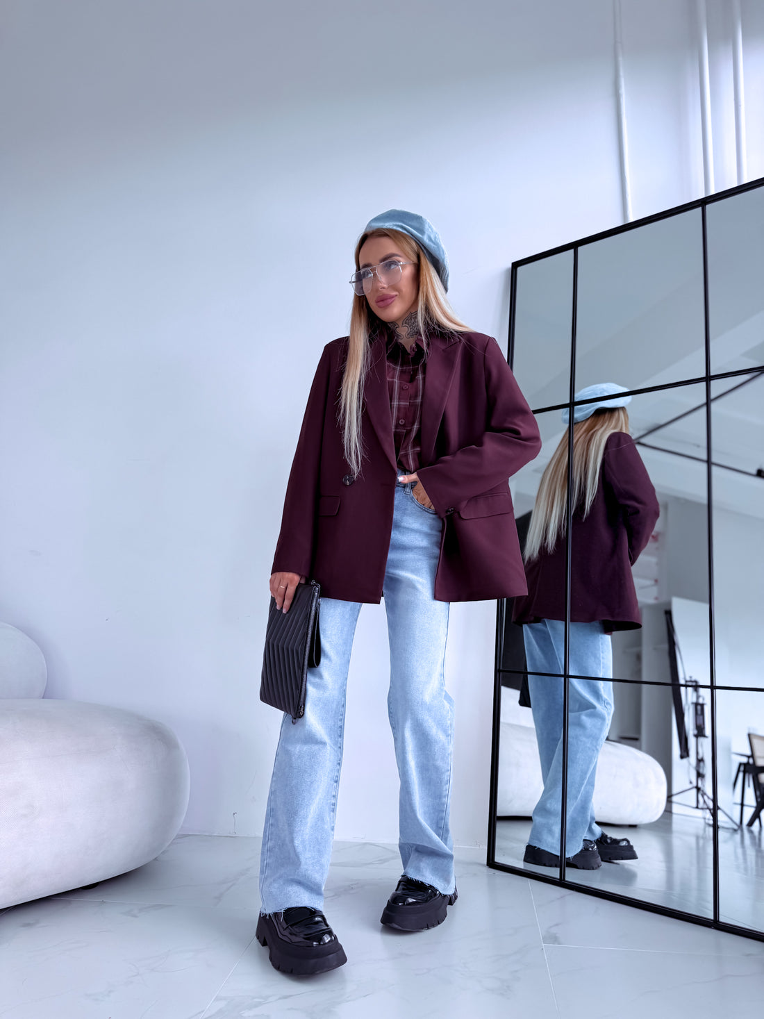 Oversize jacket with black sleeve buttons - eggplant violet 