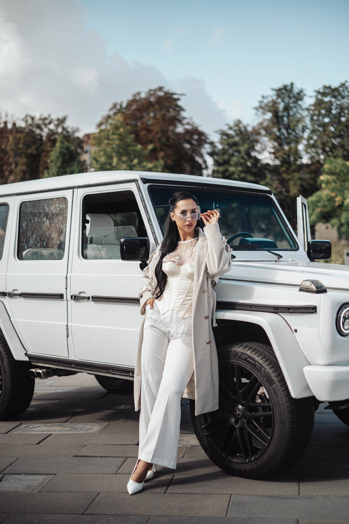 Dryžuotas rašto paltas "MILADY" 88082 - ŠVIESIAI SMĖLINĖ