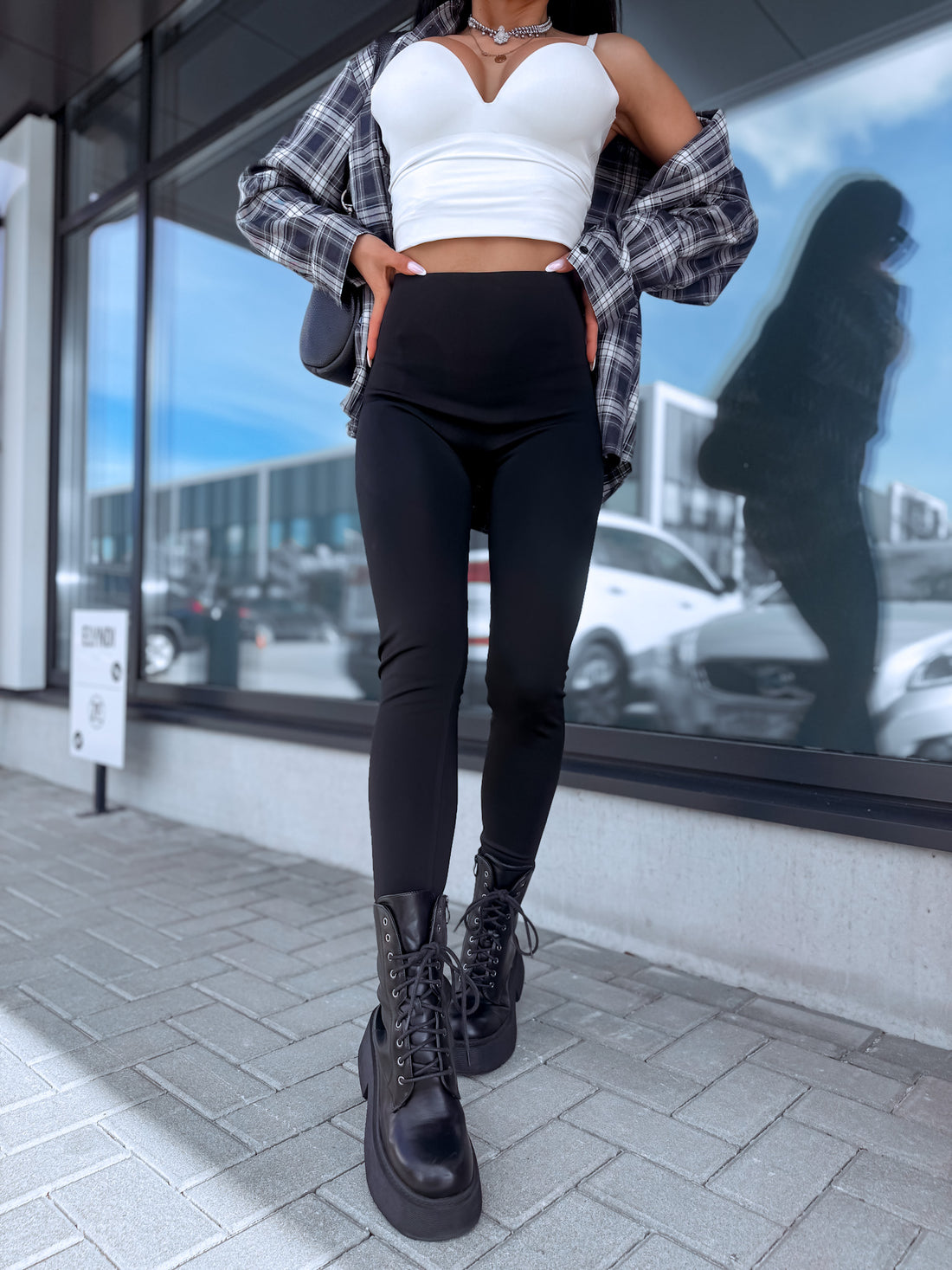 „THERMO FIT“ koreguojančios tamprės LM9072 – JUODOS