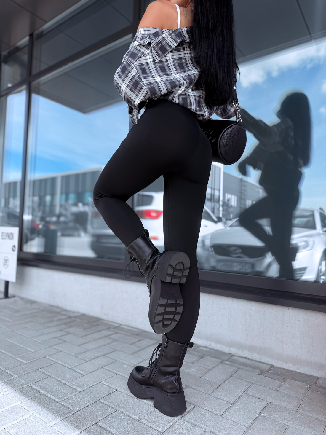 „THERMO FIT“ koreguojančios tamprės LM9072 – JUODOS