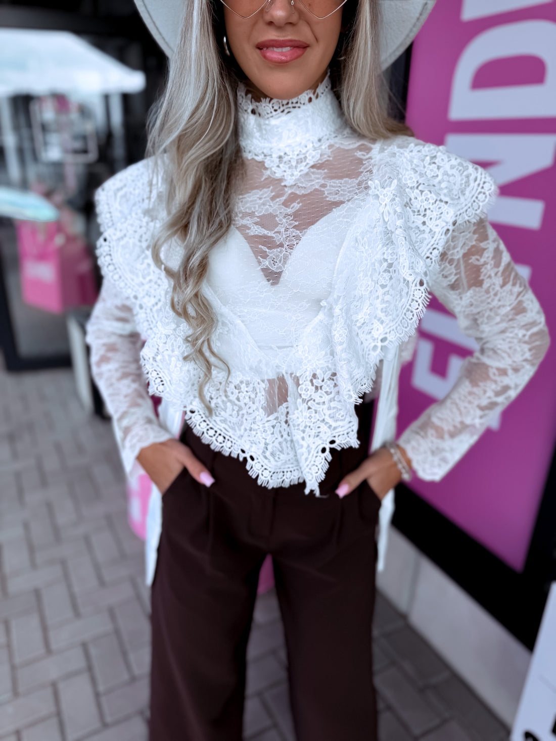 Mežģīņu tops "FORTUNE" W56115 - BALTS