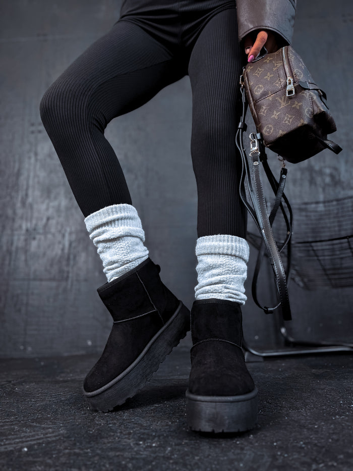 BLACK ugg type boots "FOREST" 