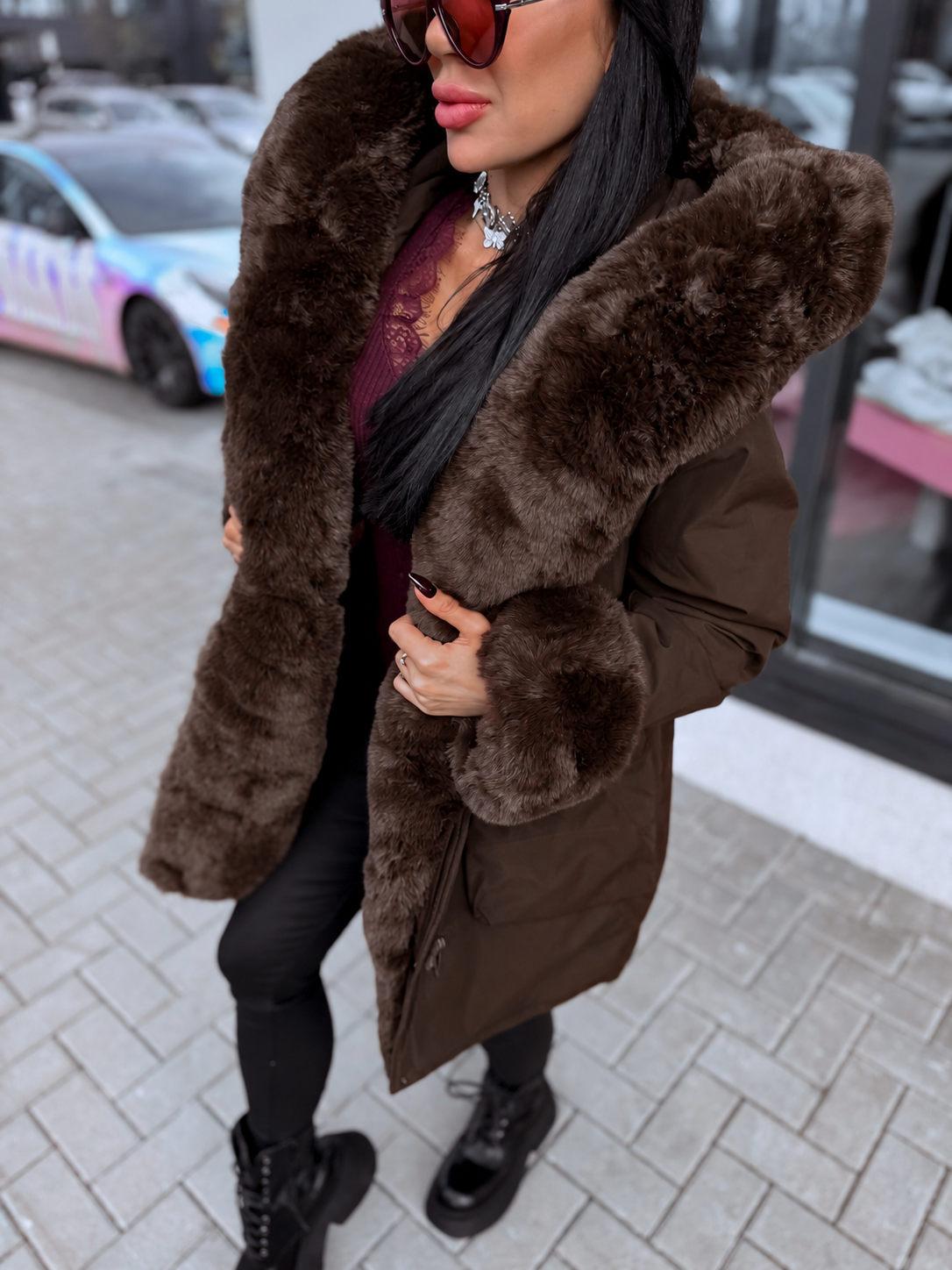 "JANUARY 61007" pusgarā parka - CHOCO