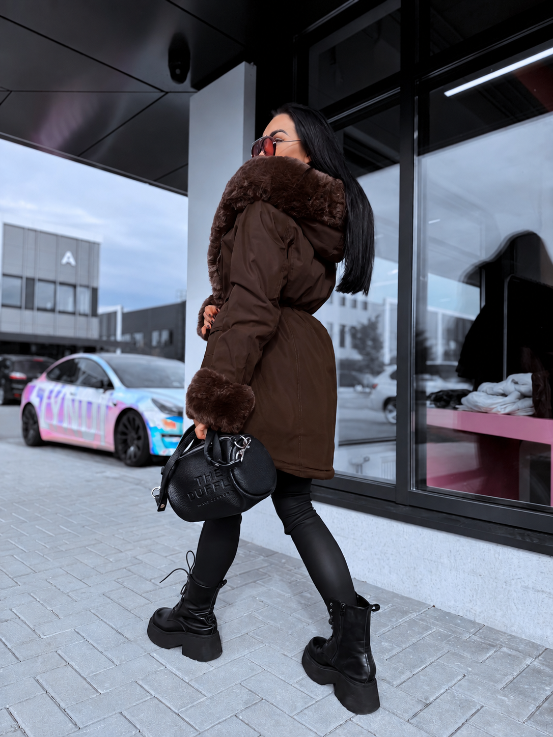 "JANUARY 61007" pusgarā parka - CHOCO