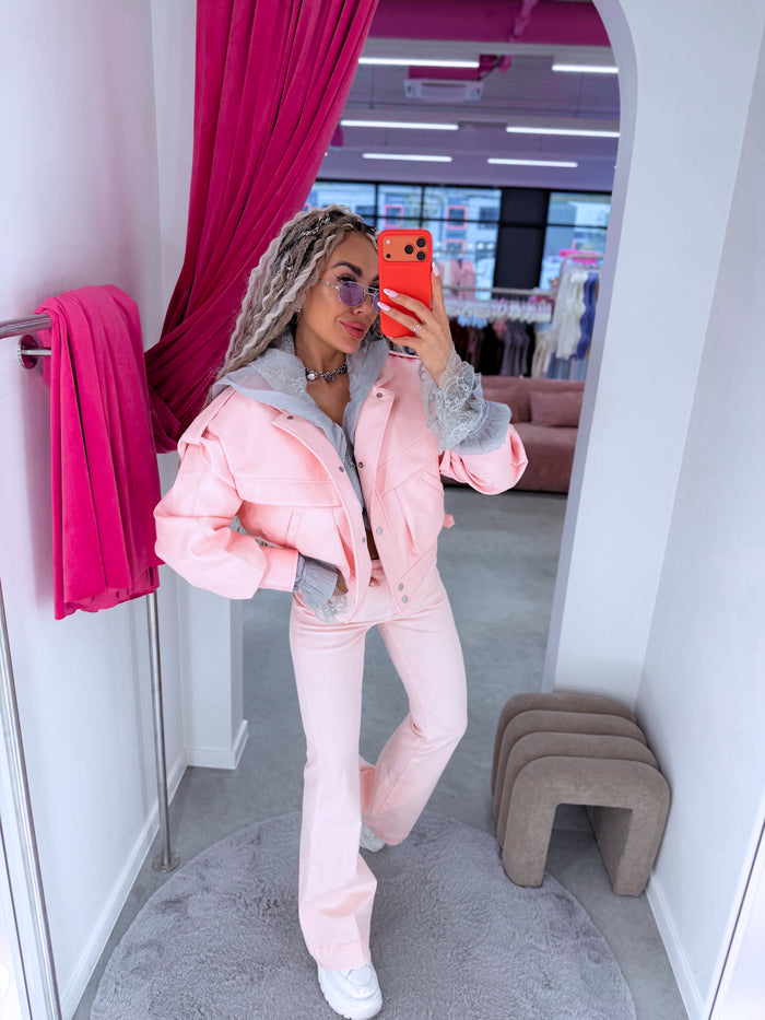Platėjančios džinsinės kelnės "PURE PINK" 9505-9A