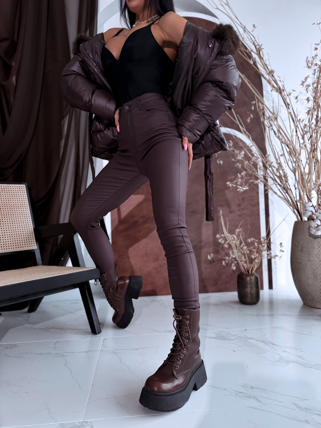 Odos imitacijos kelnės "THE 80'S SKINNY" SHW7309 - CHOCO
